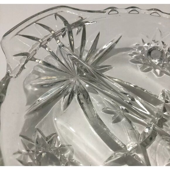 Set of 2 Identical Depression Cut Glass Divided Relish Trays Clear Oval Star - Picture 7 of 14
